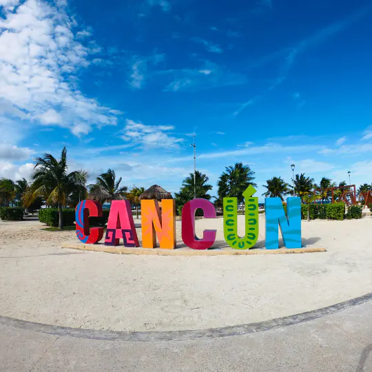 Cancun Holiday Package